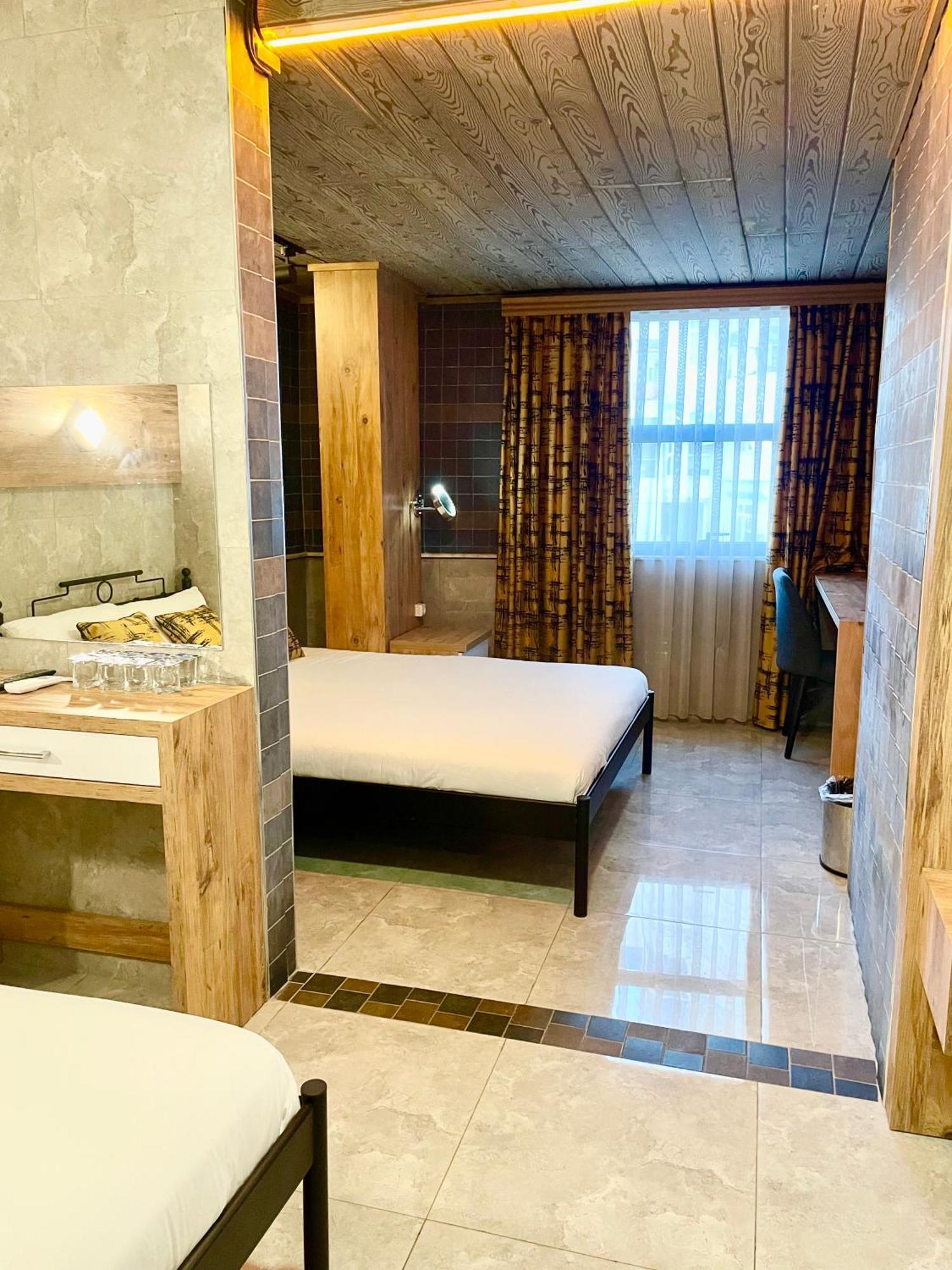 M-Oda Otel Анталия Екстериор снимка